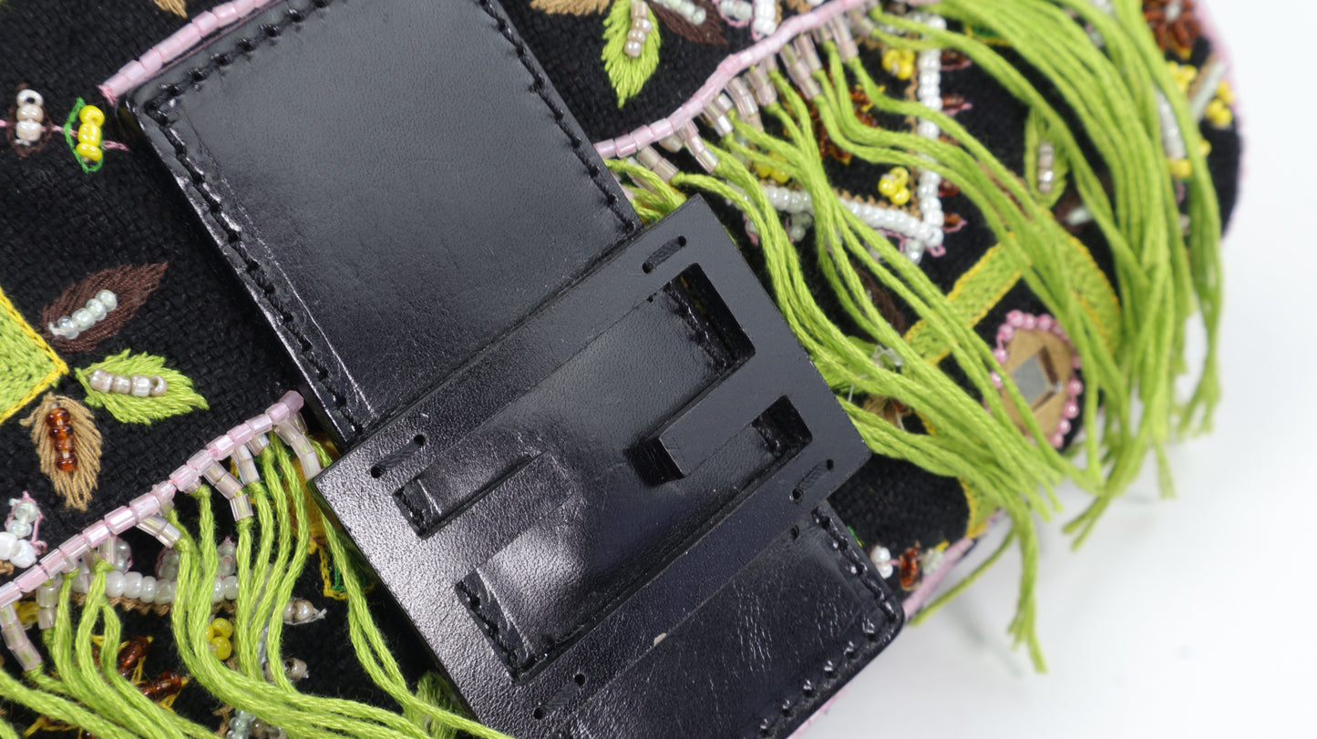 FENDI Baguette Embroidered shoulder bag