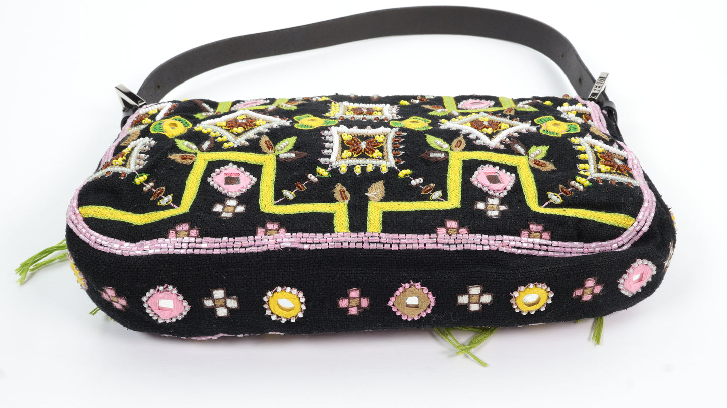 FENDI Baguette Embroidered shoulder bag